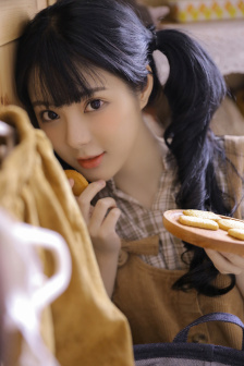 情趣衣服穿无遮挡图片